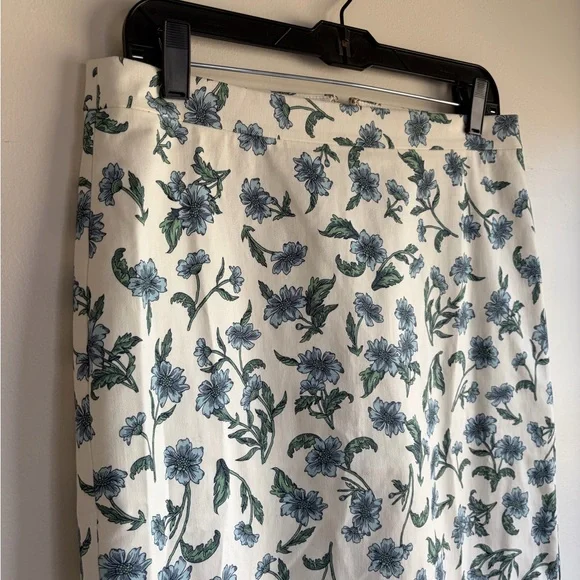 J. Crew Floral Cotton Pencil Skirt Size 8 - Picture 2 of 7